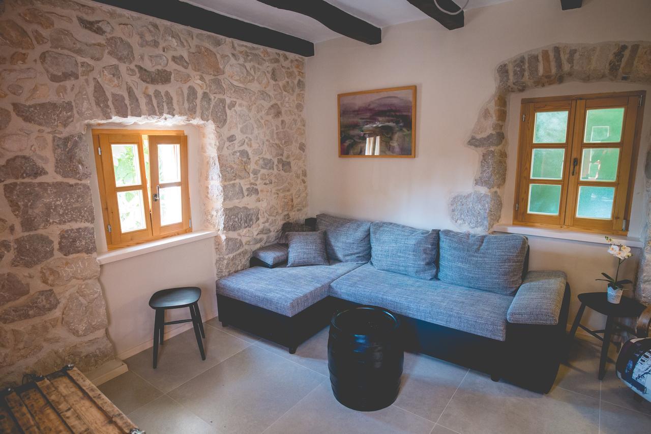 Holiday Home Jela Dobrinj 외부 사진